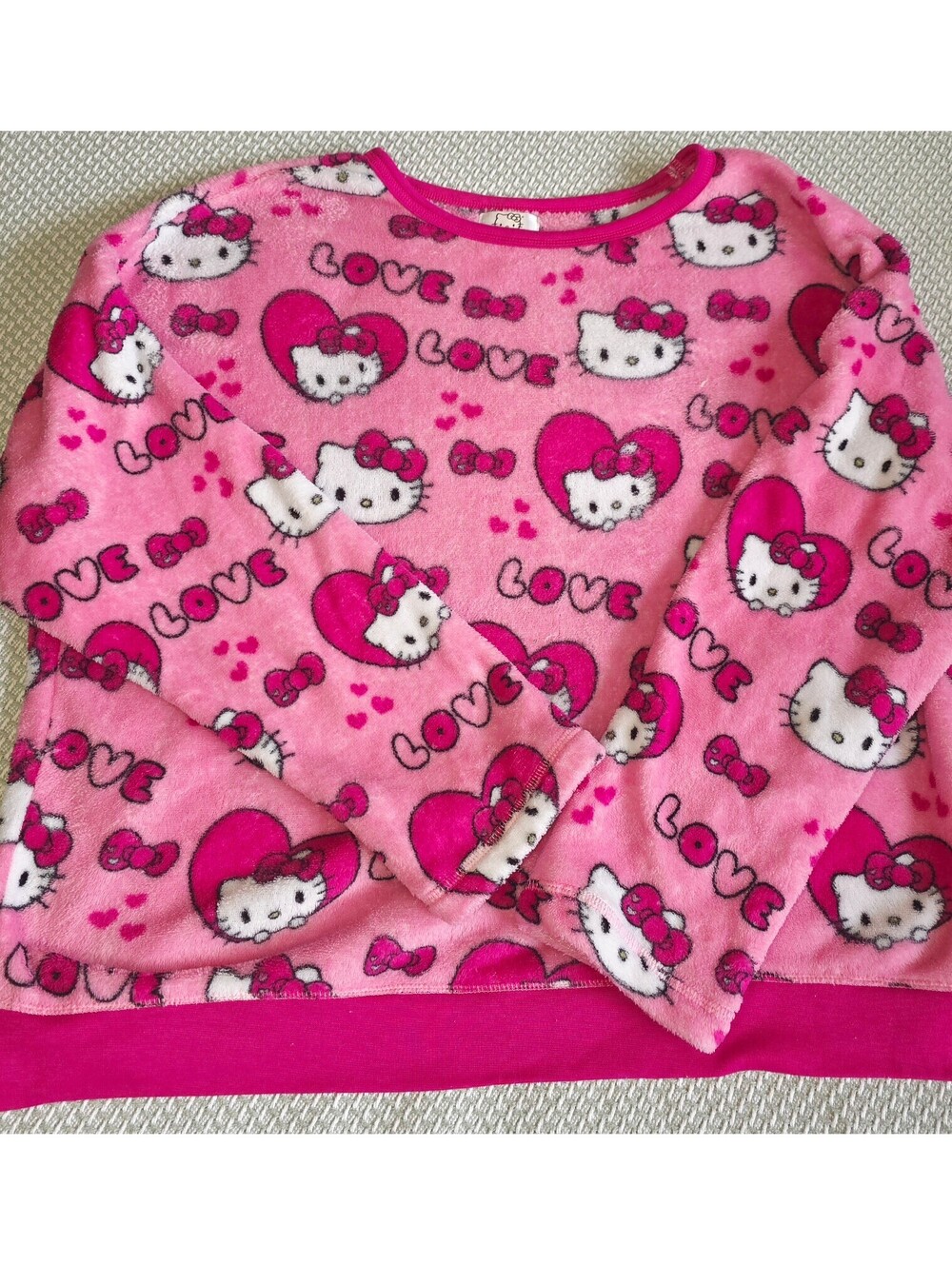 Cozy Hello Kitty fleece pajama top size XL